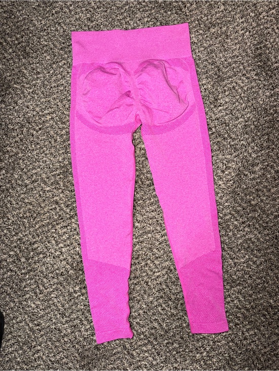 SHEIN Pants - Pink Seamless Active Leggings